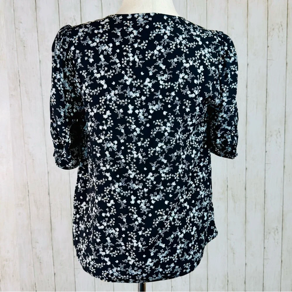 Old Navy | Puff Sleeve Blouse S – Chic Office to Evening Look ✨